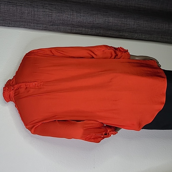 Zara Blouse Size Large Red Mock Neck Ruffle Detail Festive Holiday Party EUC - Picture 6 of 11